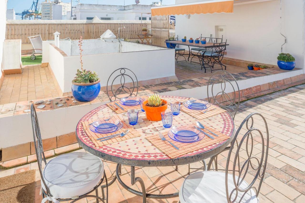 Ferienwohnung Atico En El Centro Con Terraza Cádiz Exterior foto